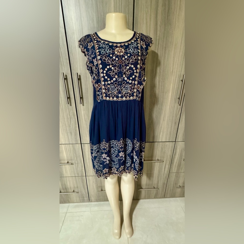 Anthropologie Vanessa Virginia Putomayo Dress Navy Floral Boho Embroidered Sz M